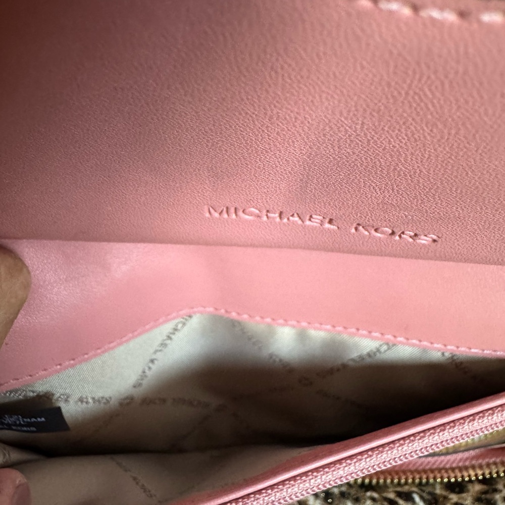 Michael Kors Pink Zip-Around Leather Wallet - Picture 10 of 12